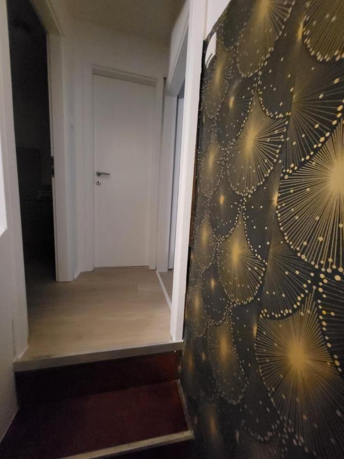 דירות קופר Apartma Jelena מראה חיצוני תמונה