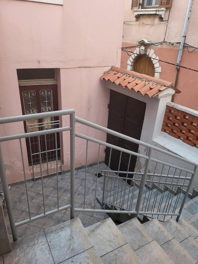 דירות קופר Apartma Jelena מראה חיצוני תמונה