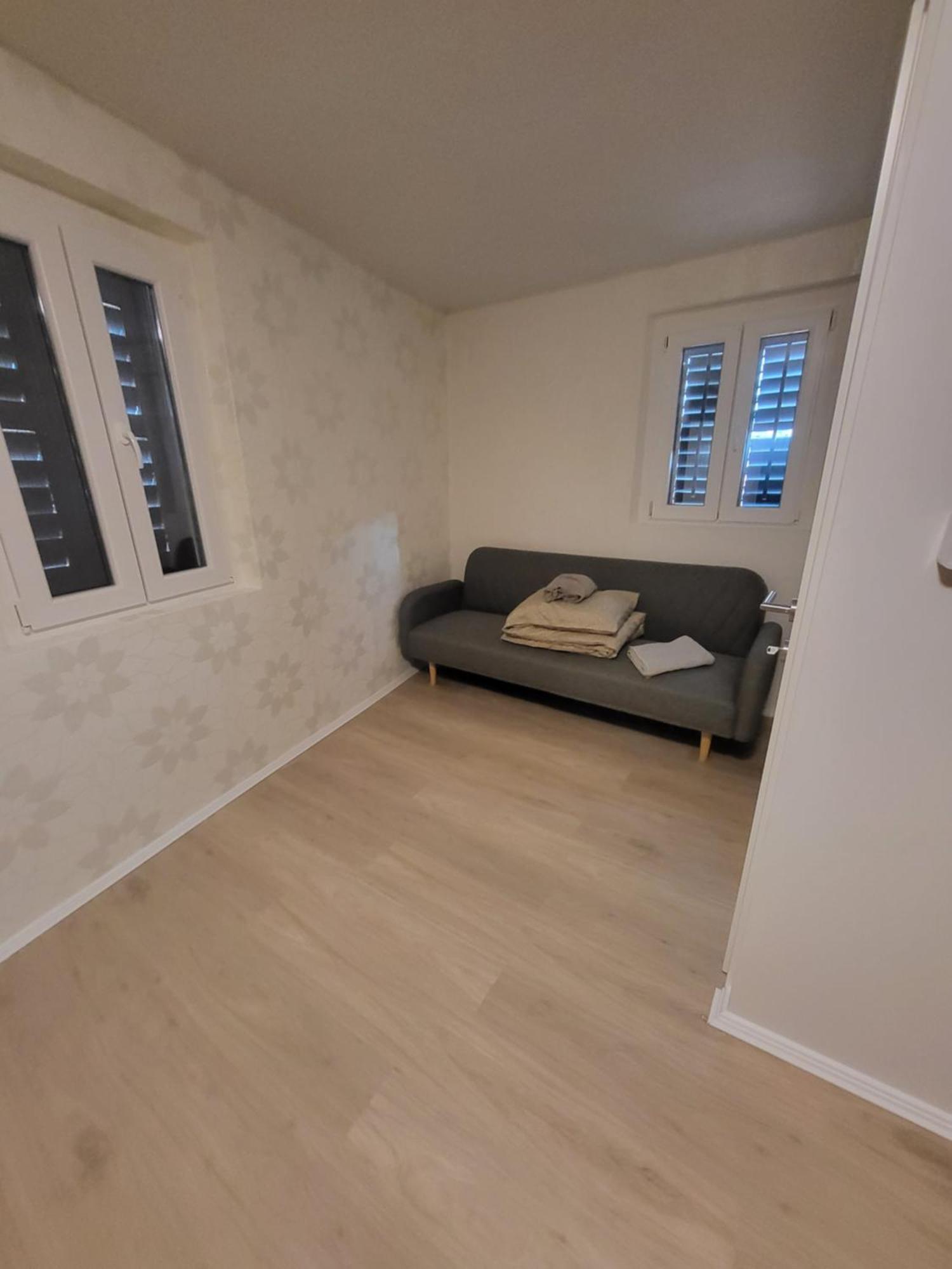 דירות קופר Apartma Jelena מראה חיצוני תמונה
