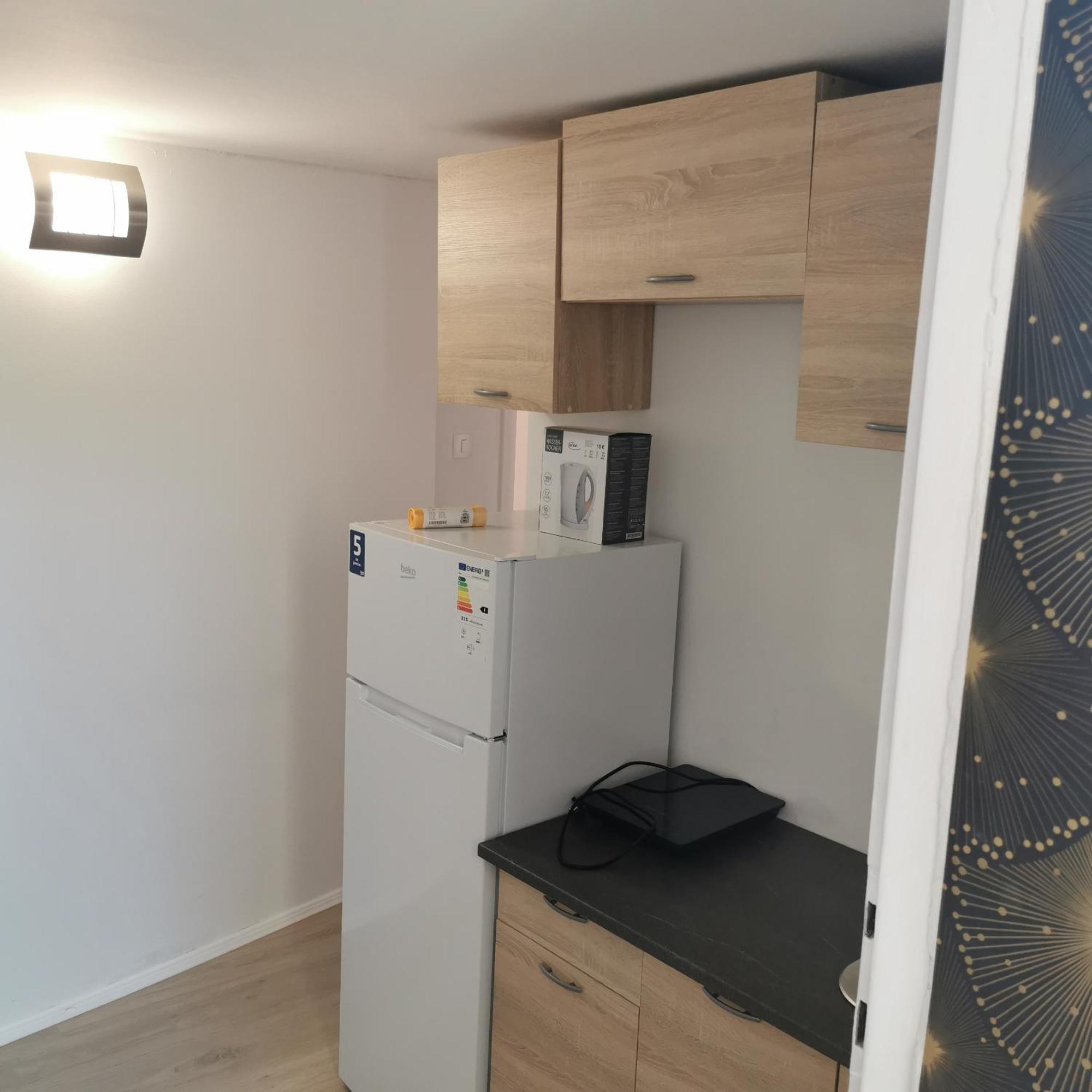 דירות קופר Apartma Jelena מראה חיצוני תמונה
