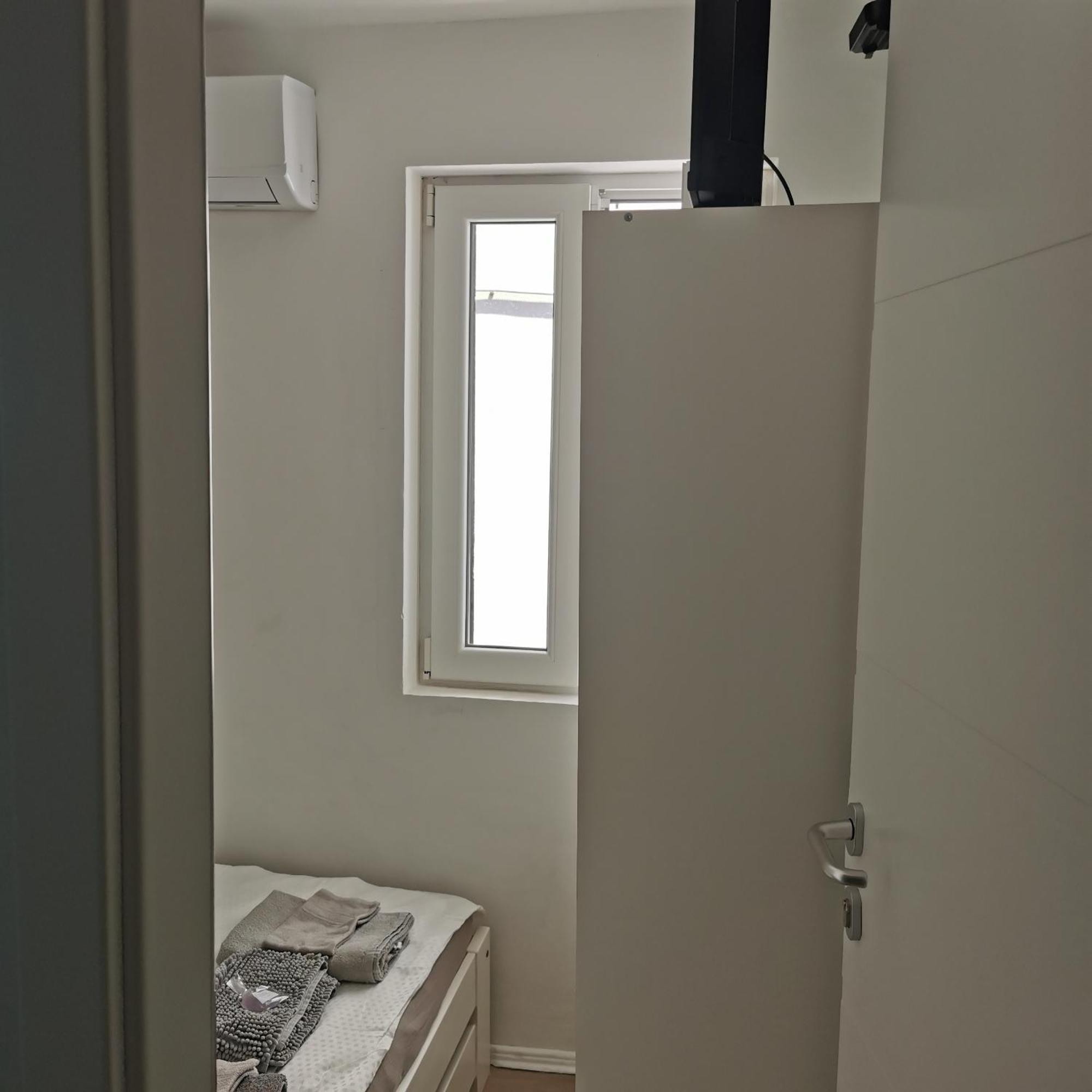 דירות קופר Apartma Jelena מראה חיצוני תמונה