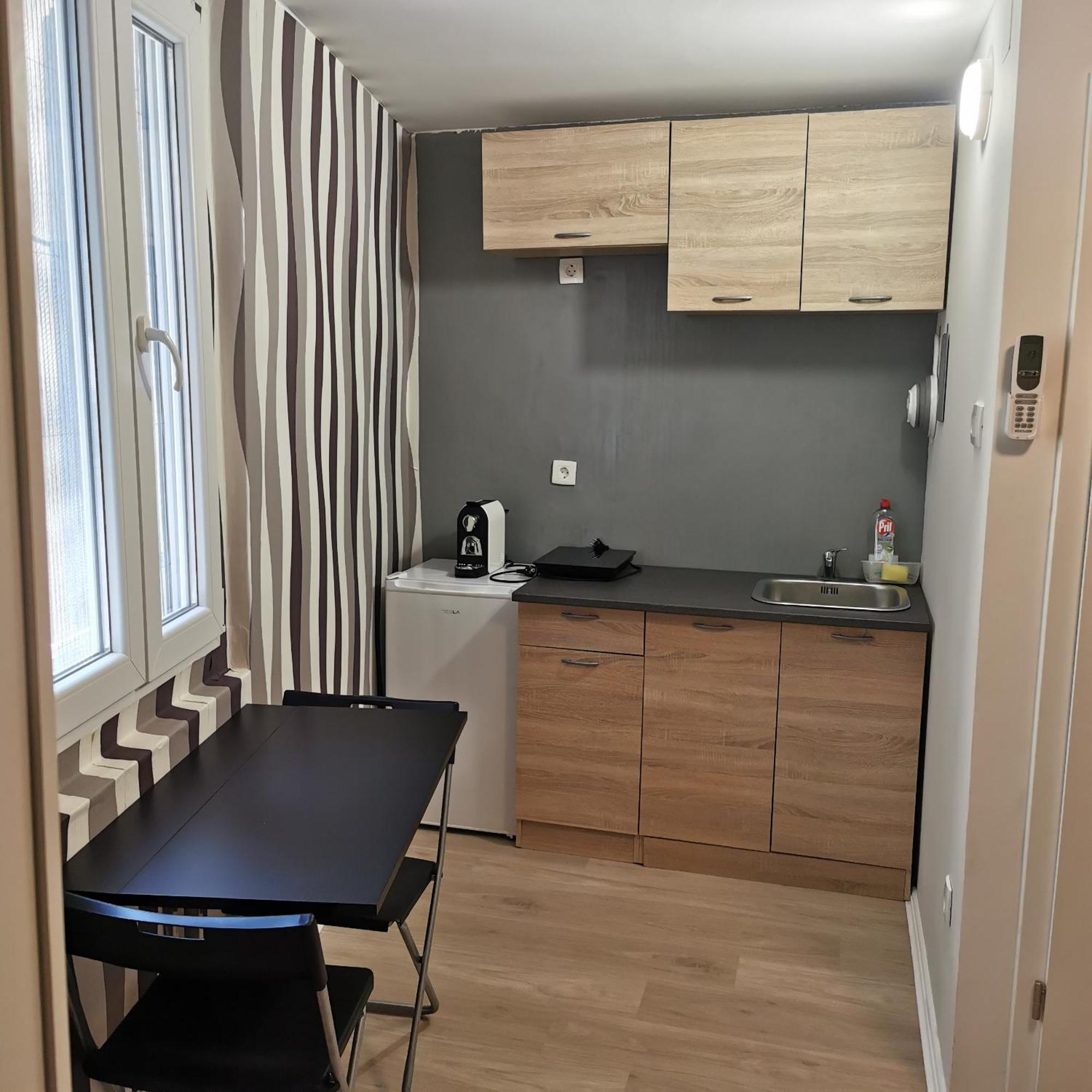 דירות קופר Apartma Jelena מראה חיצוני תמונה