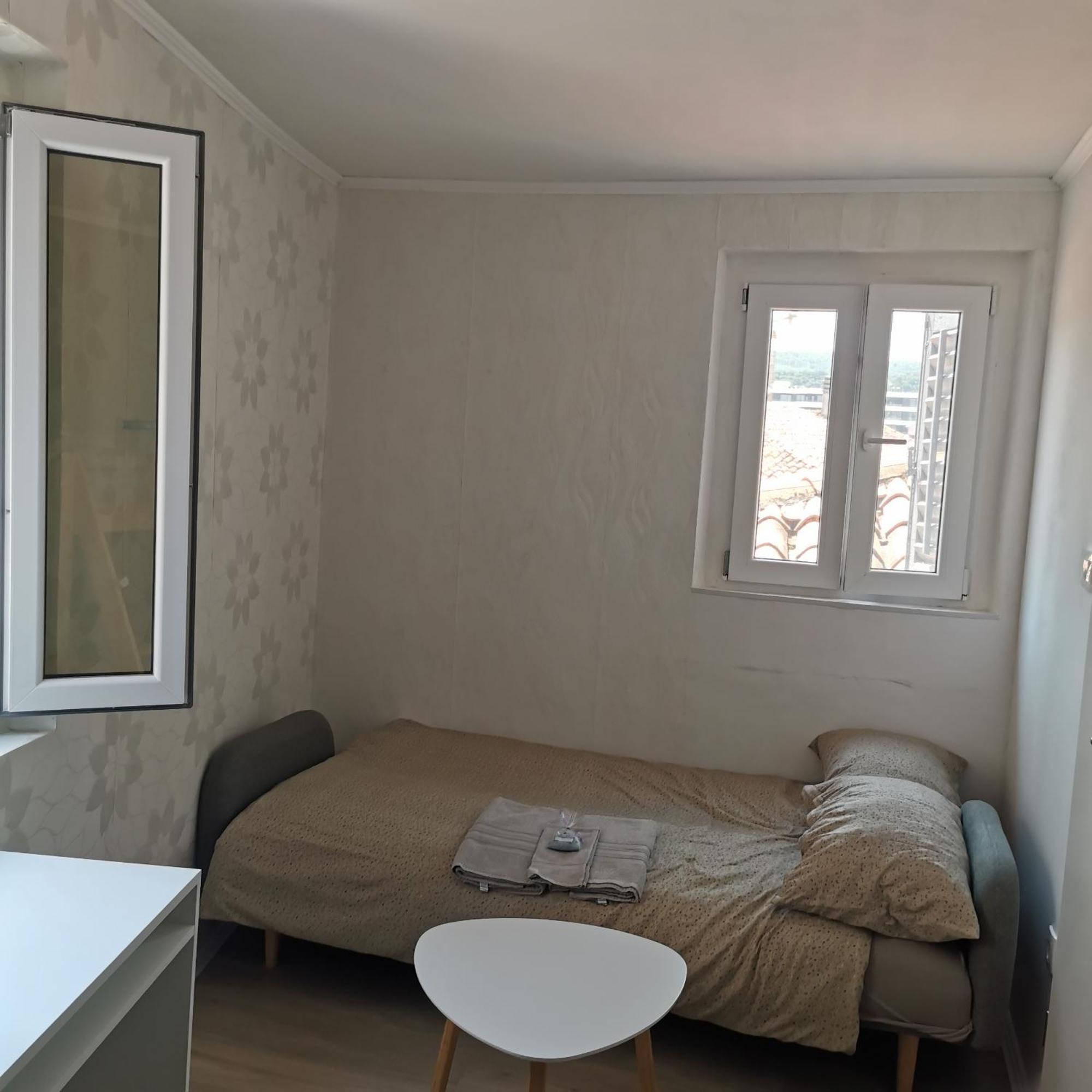דירות קופר Apartma Jelena מראה חיצוני תמונה
