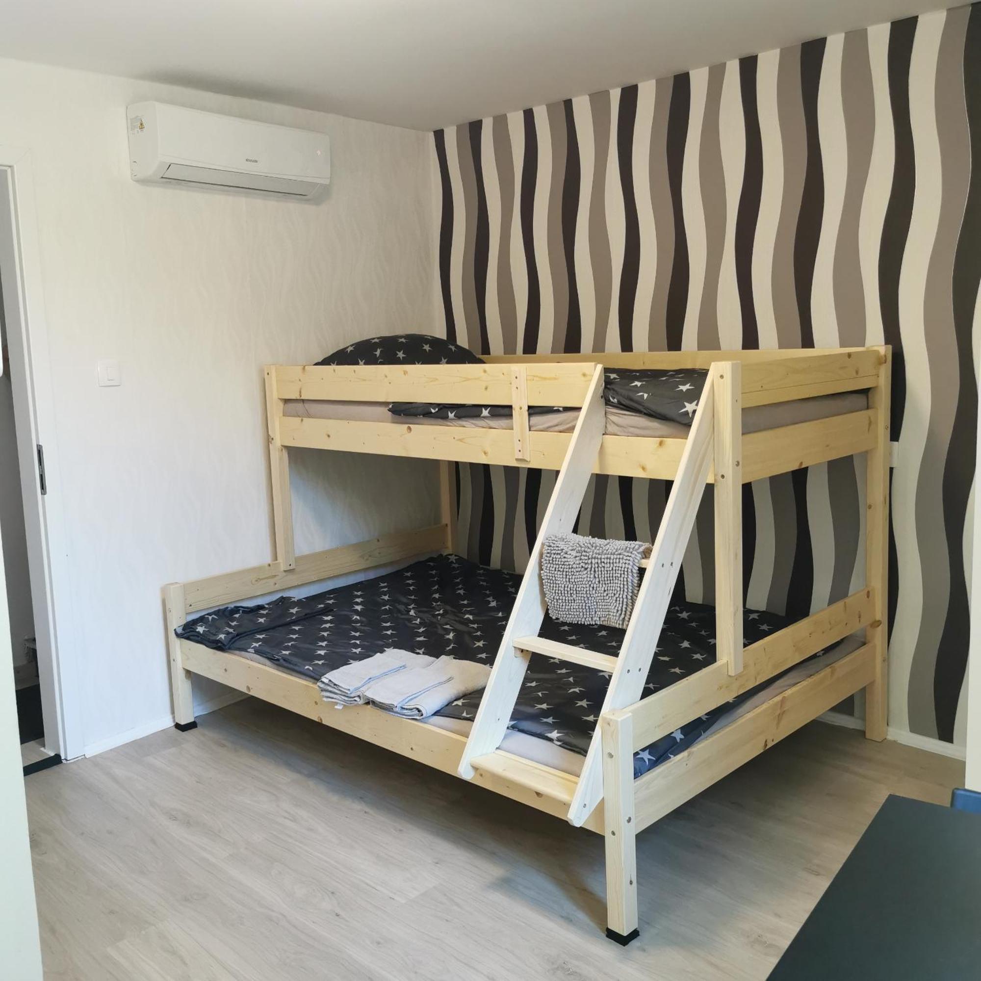 דירות קופר Apartma Jelena מראה חיצוני תמונה