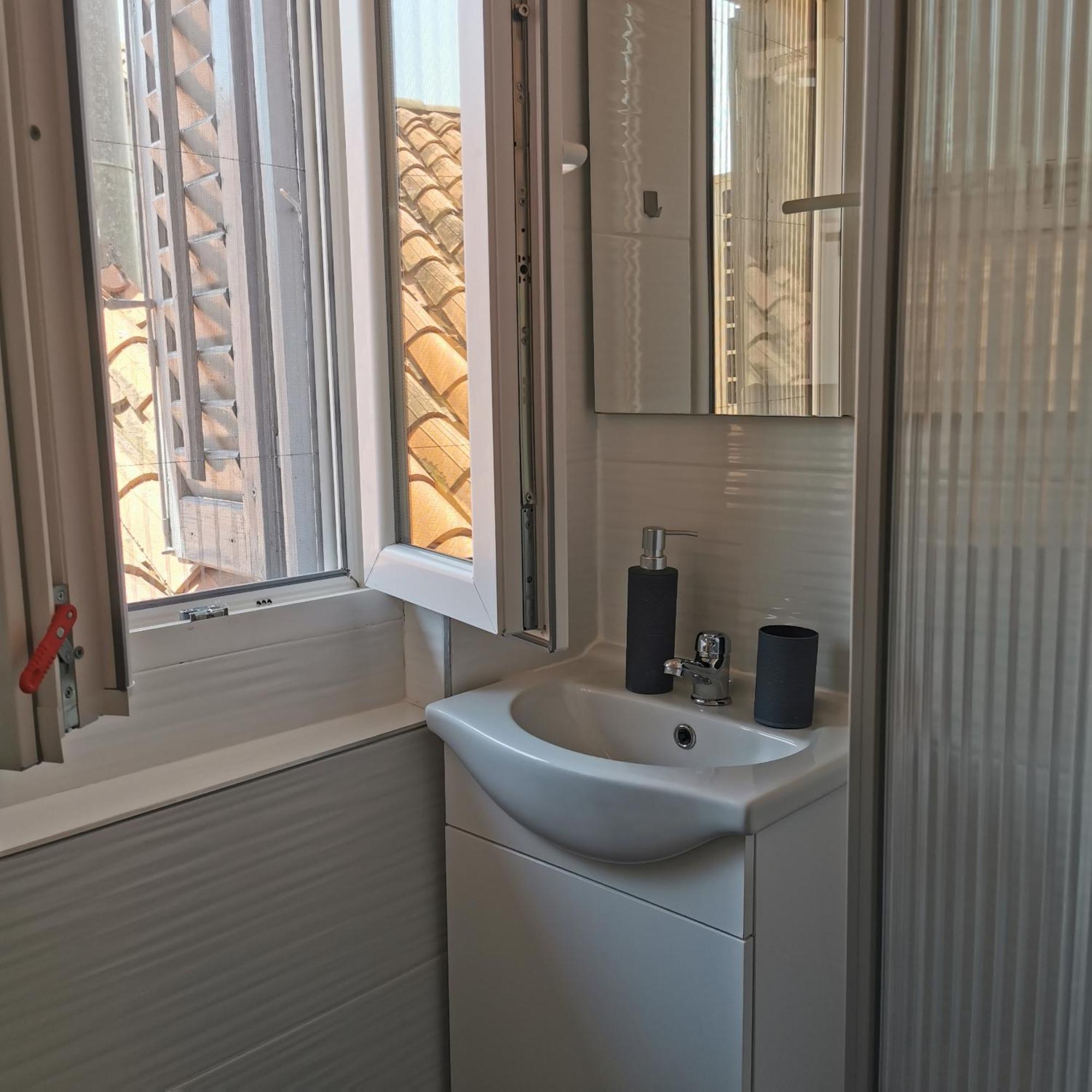 דירות קופר Apartma Jelena מראה חיצוני תמונה